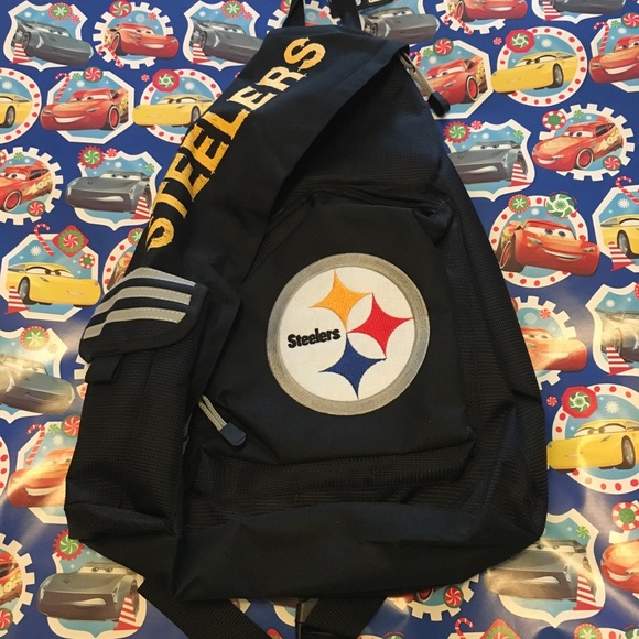 one arm sling backpack